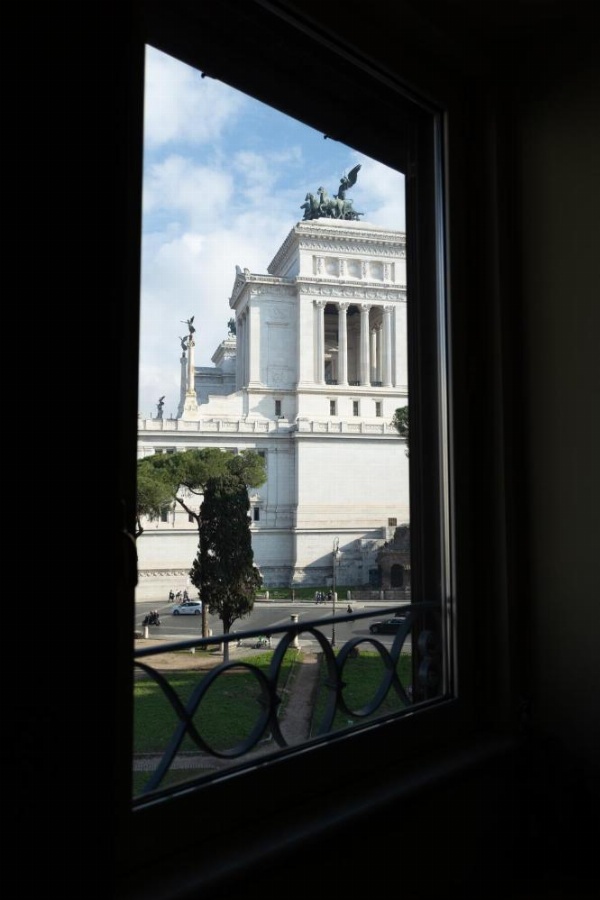 Rome Downtown Suite Bed and Breakfast Aracoeli image 12